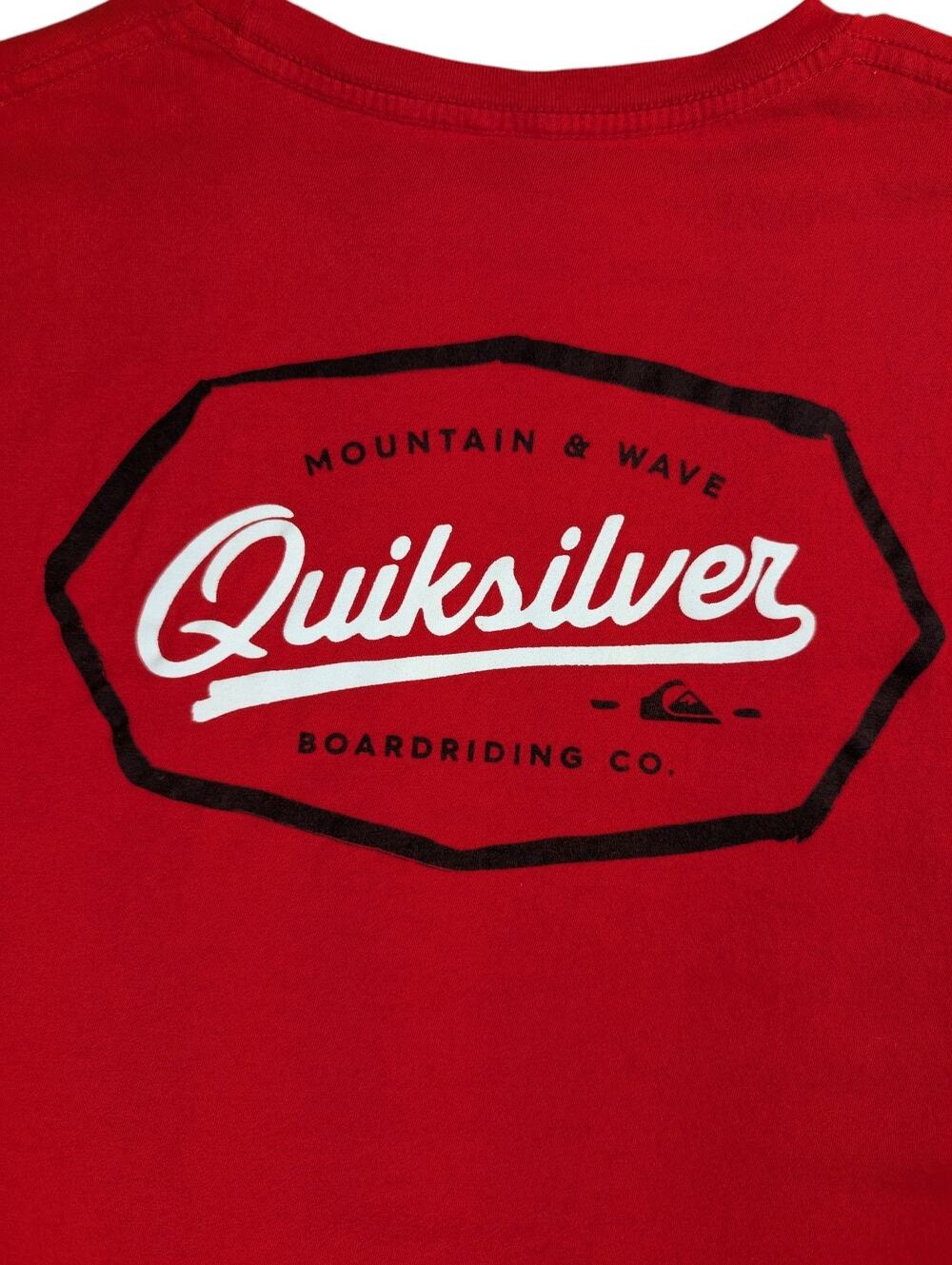 Quiksilver Mountain & Wave Boardriding Men Outdoors Red Snowboard Skating Grunge